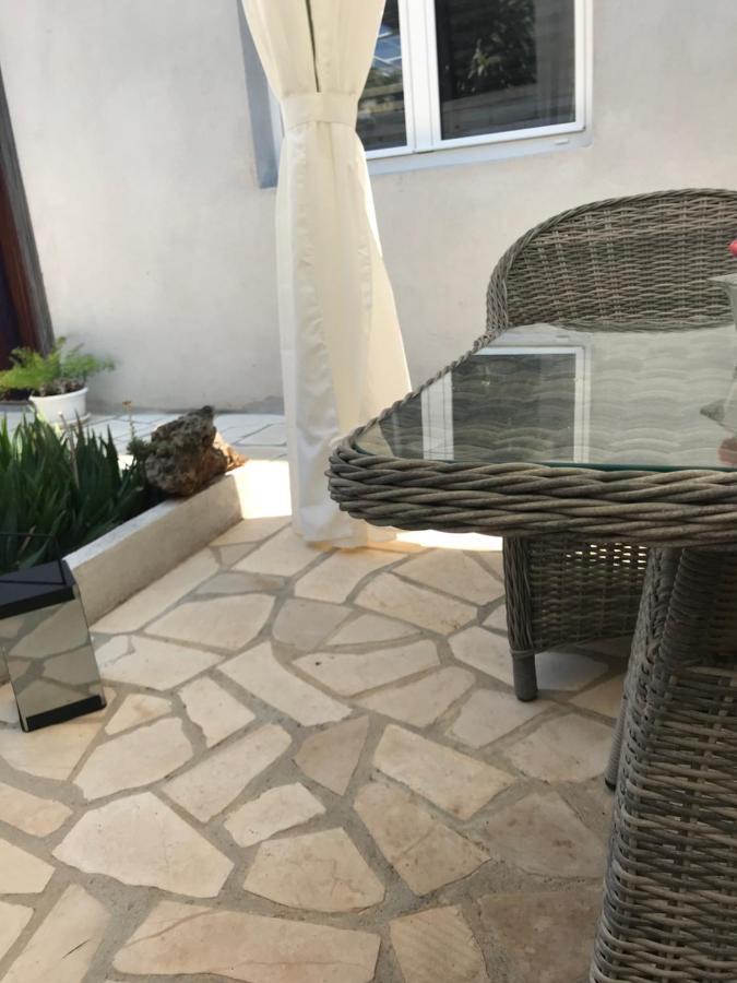 Apartmani Kate สตารีกราด ภายนอก รูปภาพ