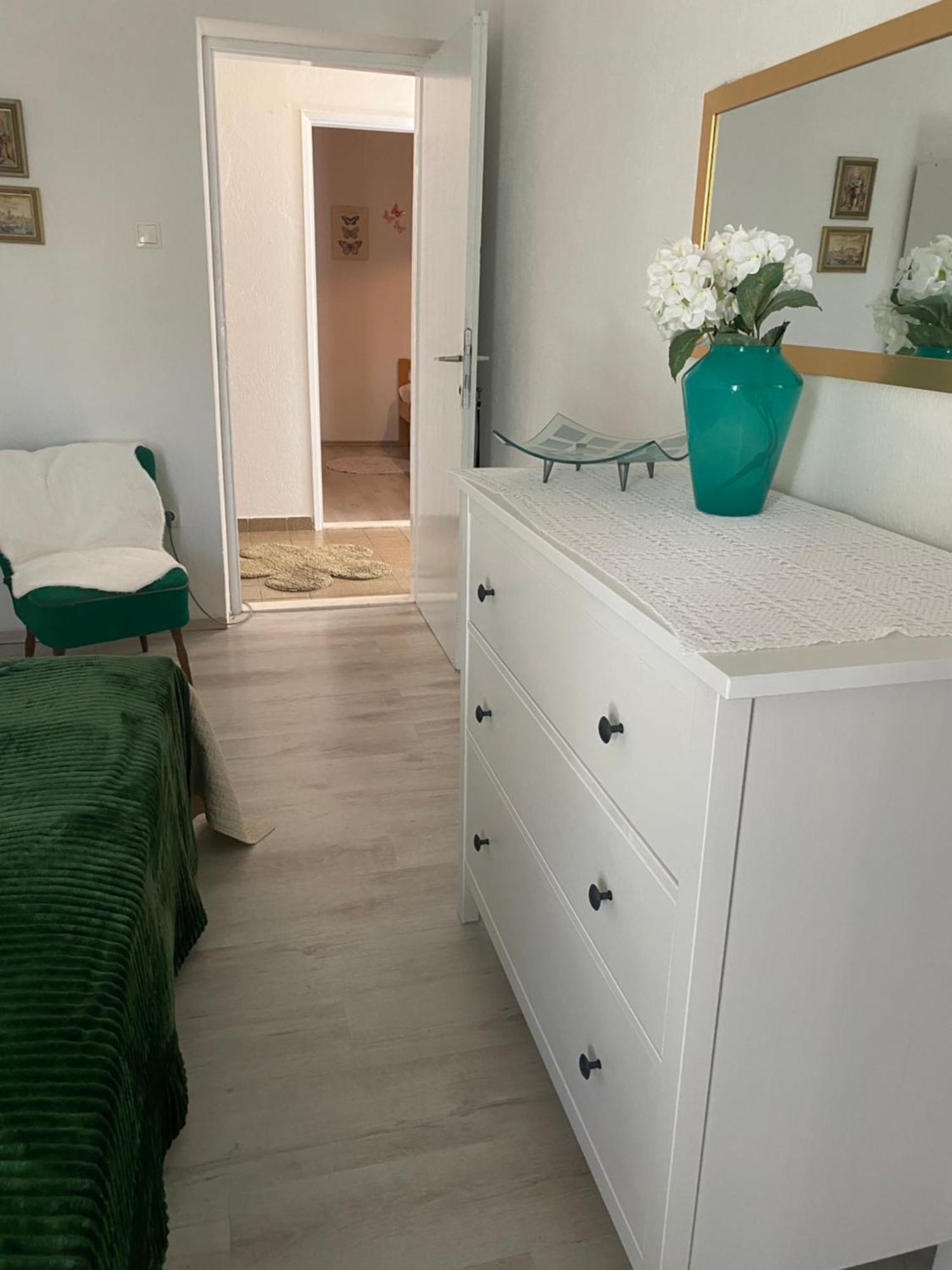 Apartmani Kate สตารีกราด ภายนอก รูปภาพ
